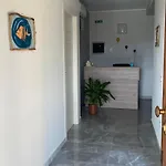 فندق مبيت وإفطار Angel's *